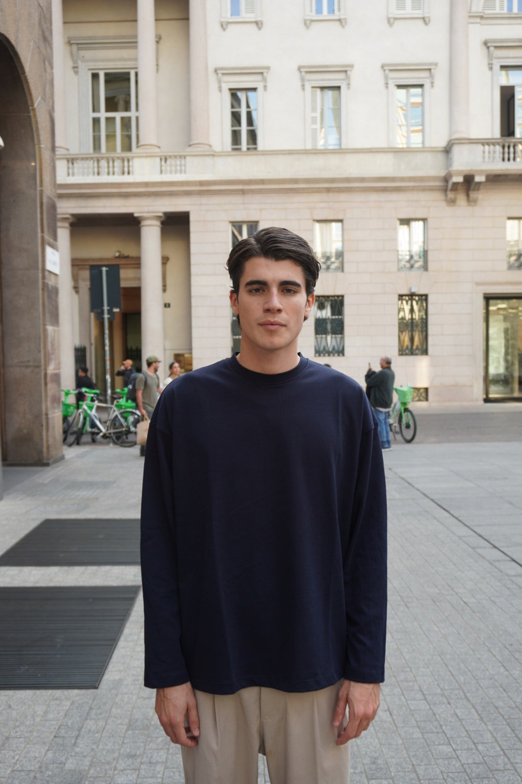 Maglia uomo a manica lunga blu - fotografia prodotto 3