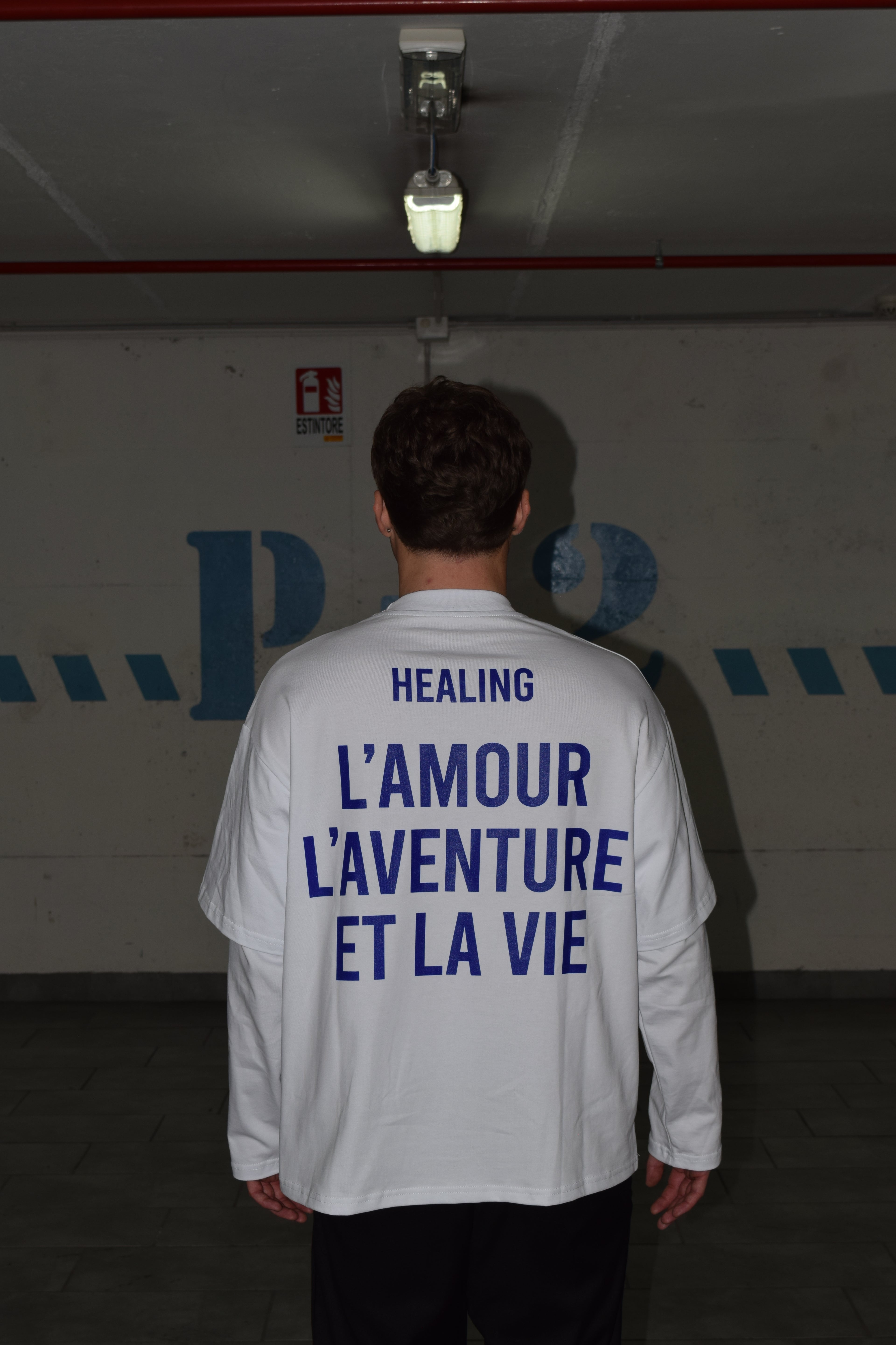 DOUBLE WHITE LONGSLEEVE HEALING IN PARIS