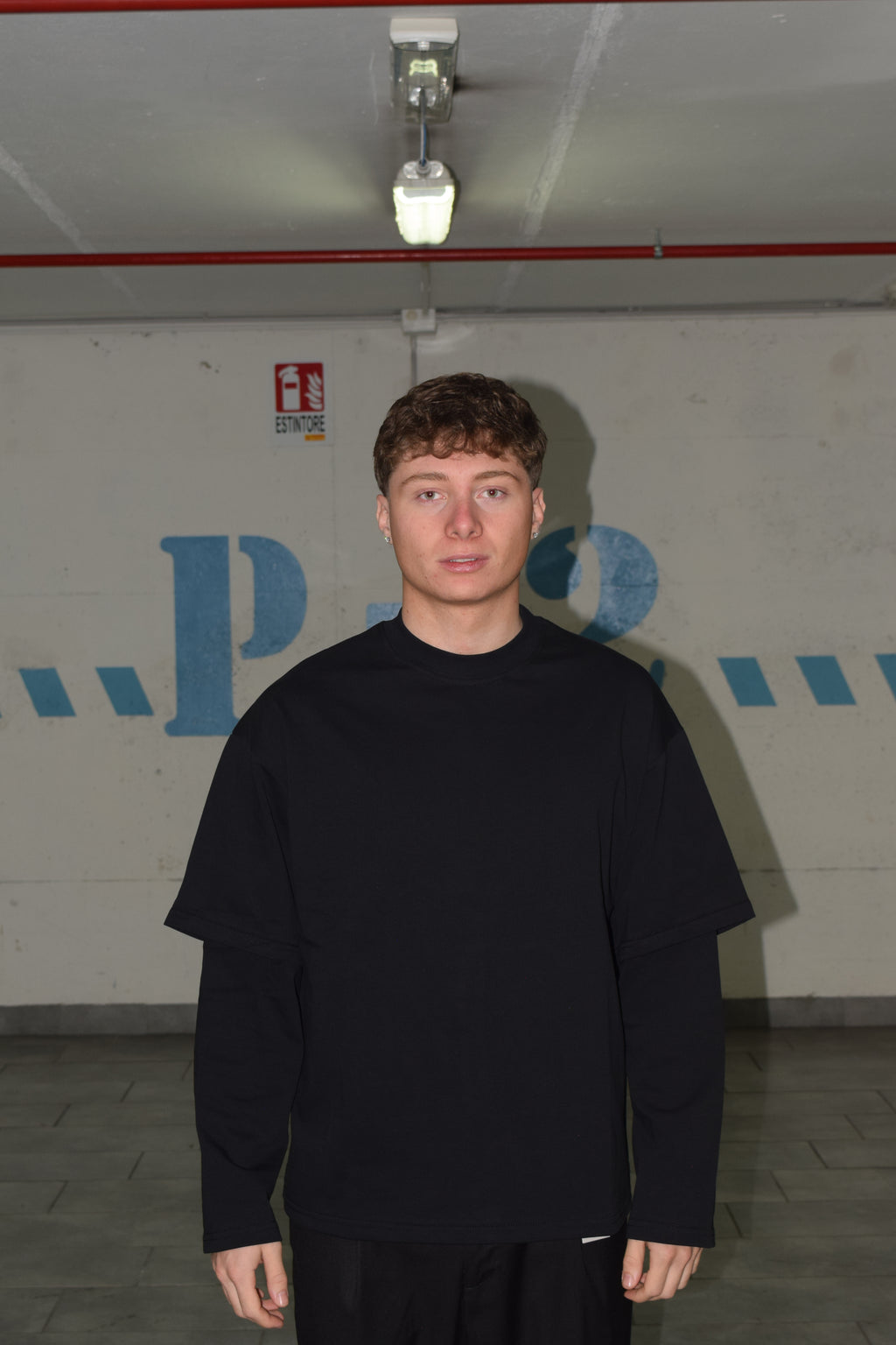 DOUBLE BLACK LONGSLEEVE HEALING IN PARIS